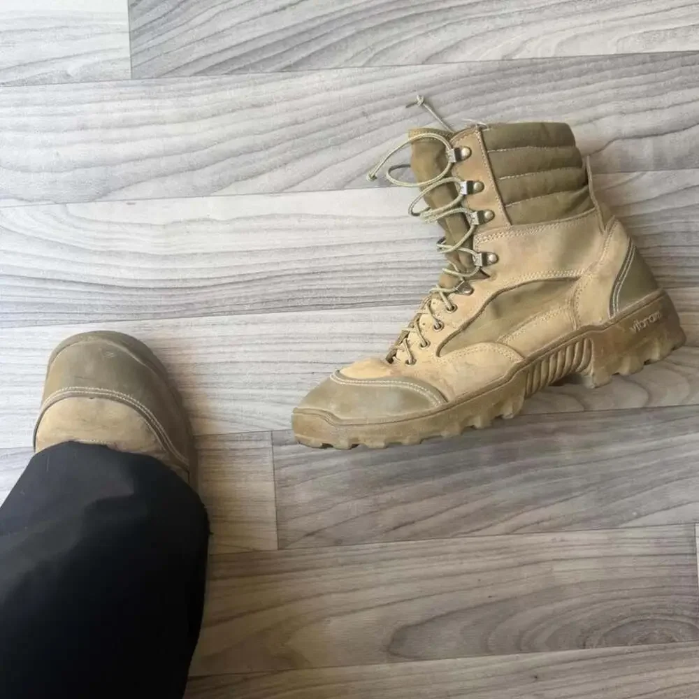 Belleville Military Combat Boots Tan Vibram Sole Men's 9.5